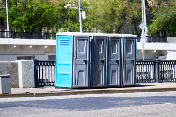 Best Portable toilet rental cost  in Burton, MI