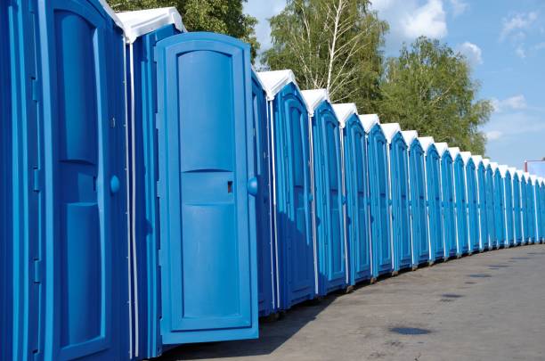 Portable Toilet Options We Offer in Burton, MI